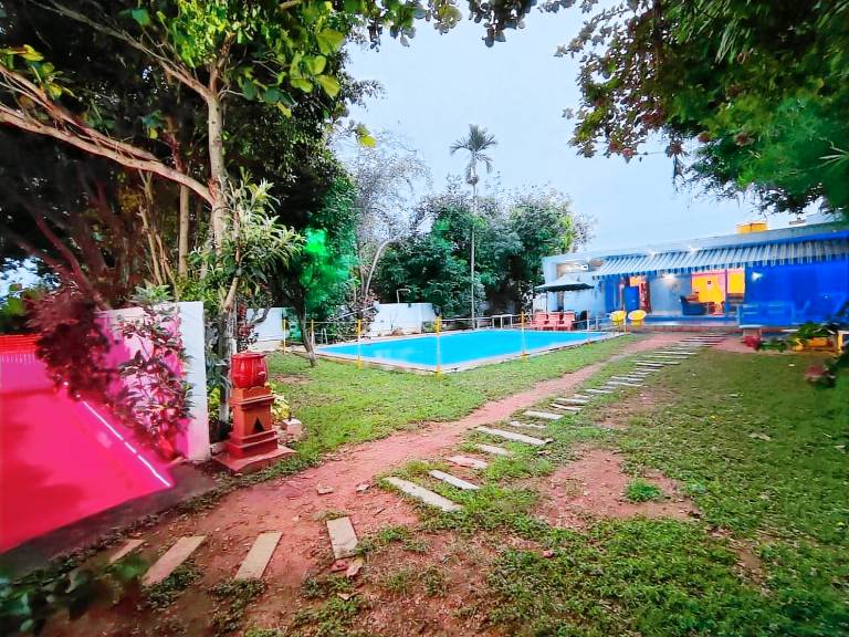 Farmhouse Muddenahalli