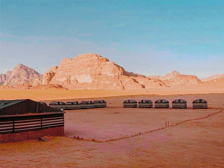 Villa with garden in Wadi Rum