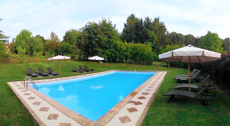 Farm with yard, hot tub & BBQ | Suitable for remote work | Pet-friendly — photo 5
