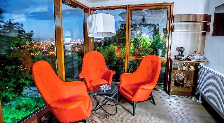 Villa with 4 rooms for 10 persons — photo 4