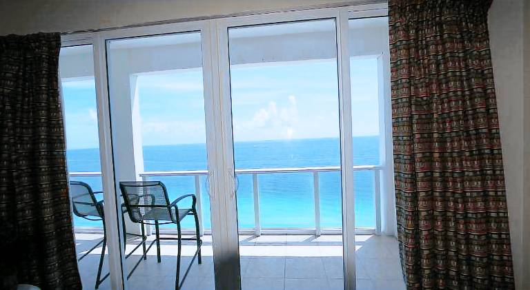 Castle Ph2 Balcony Oceanfront Condo, Beach Access, Pool, Tennis, Free Parking — photo 5
