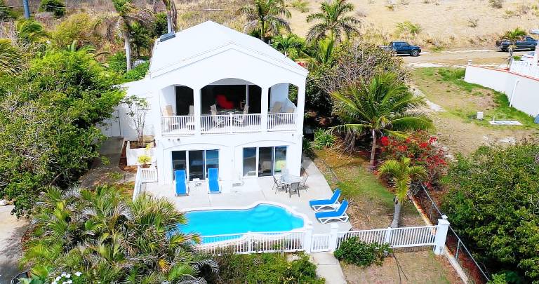 Villa Salt River