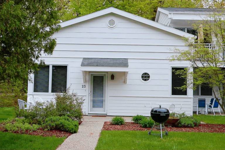 Condo  South Haven
