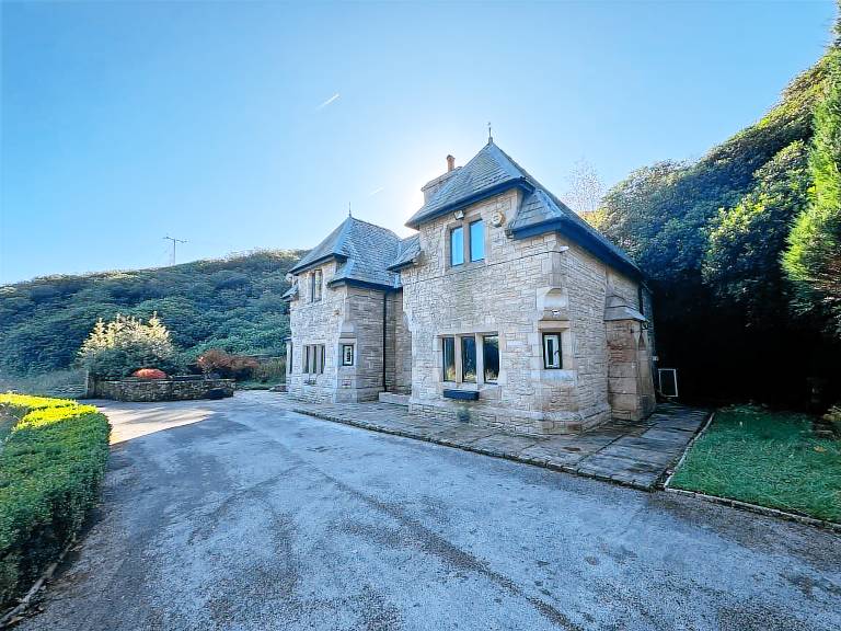 House  Chorley