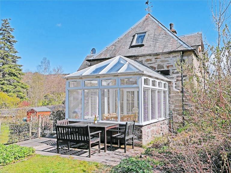 House Dunkeld