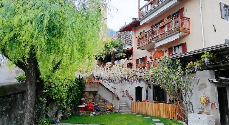 Apartment with 1 room for 3 persons in Ruffre
