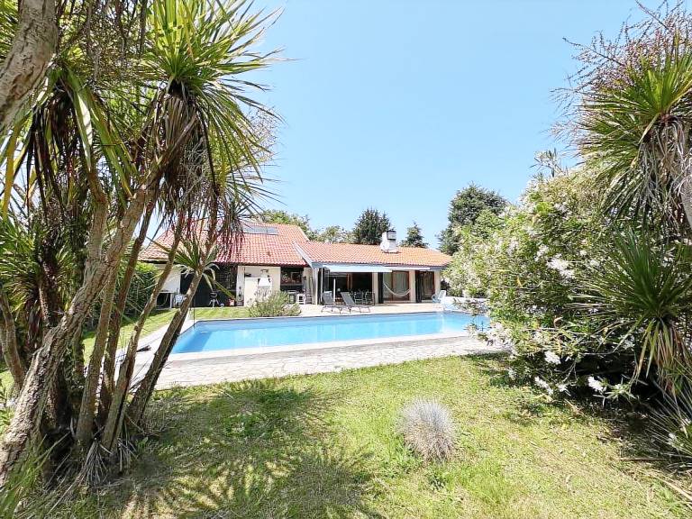 Gite with pool, grill & garden | Dogs allowed in Dax