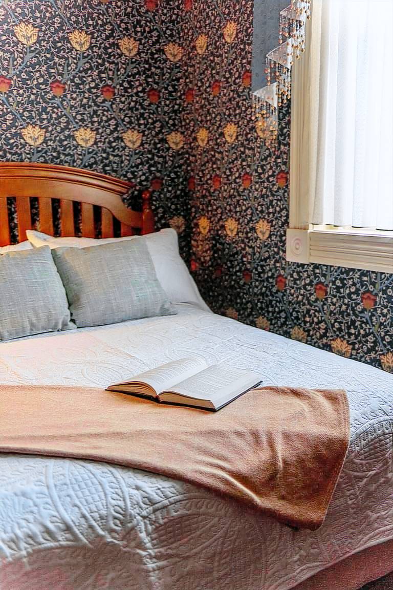 Bed and breakfast  Geneseo