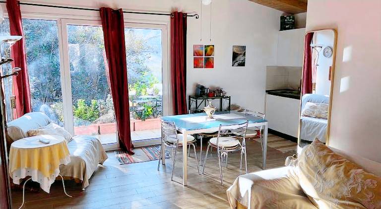 Wonderful house with garden | Pets are welcome — photo 2