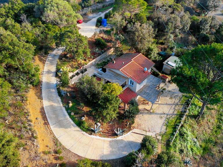 Villa with patio & garden — photo 4