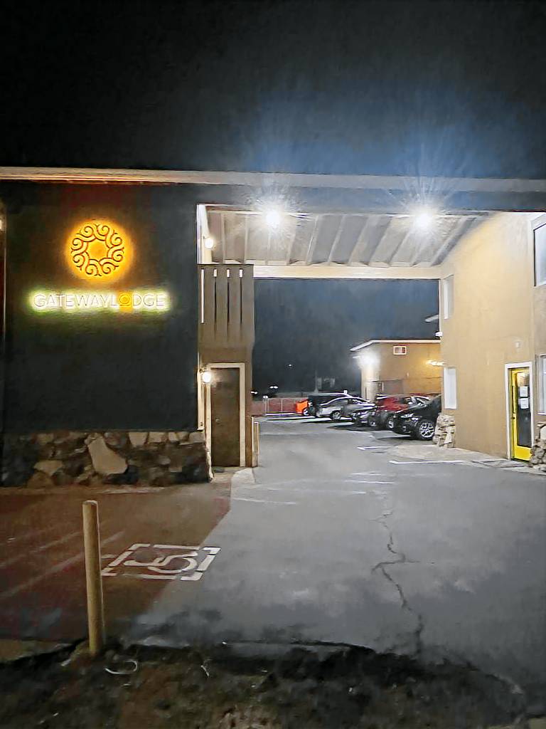 Gateway Lodge in Seaside, CA