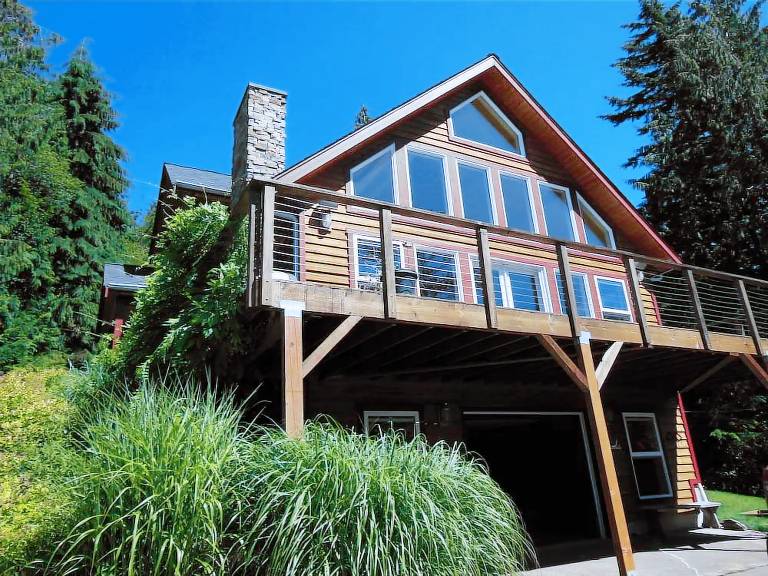 House Lake Cavanaugh