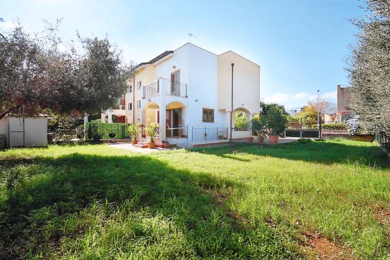 Villa  Parco degli Ulivi