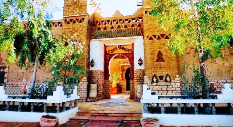 Les Pyramides Hotel Merzouga in Merzouga