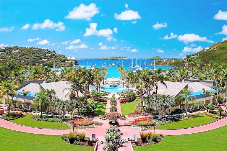 Resort  Chocolate Hole