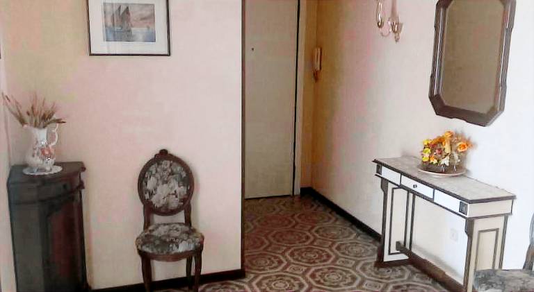 Rental apartment with 2 rooms for 4 persons — photo 2