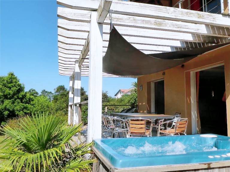 House Biarritz