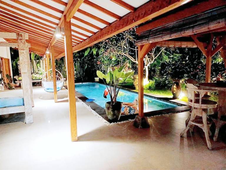Pleasant vacation home with pool & garden | Perfect for remote work | Pet-friendly — photo 4