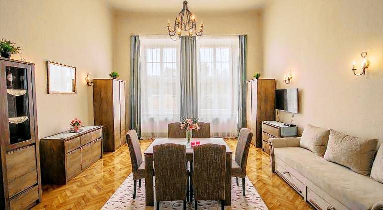 Apartament Eger