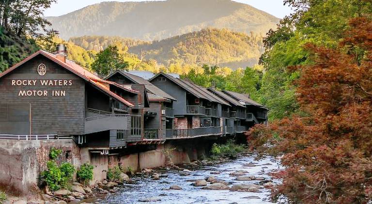 Historic Rocky Waters Inn, A Small Luxury Hotel — photo 2