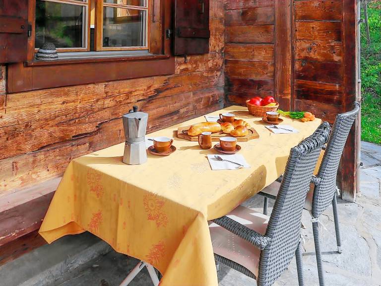 Fully equipped beautiful vacation home with terrace, barbeque & garden | Mountain view | Close to the ski | Good for workation | Pet-friendly — photo 5