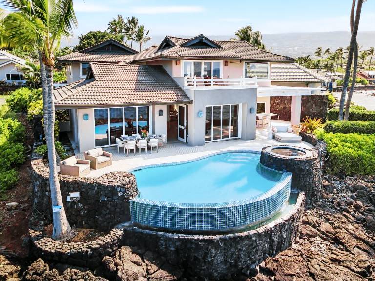 House  Holualoa