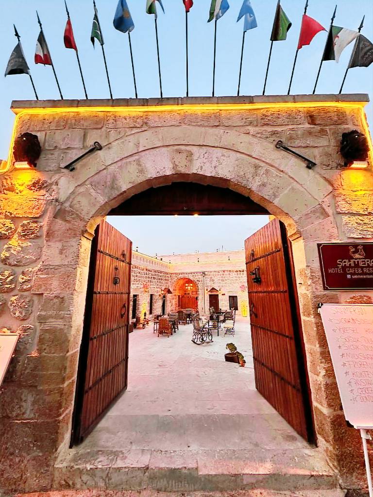 Bed and breakfast  Midyat