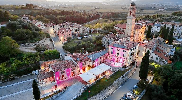 Castrum Wine Relais - Albergo Diffuso in Castelrotto