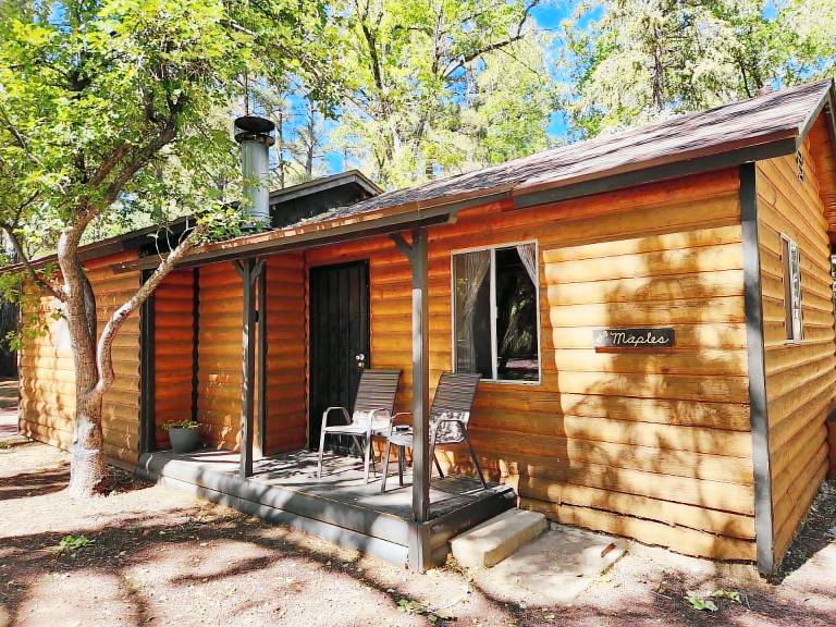 Cabin  Lakeside