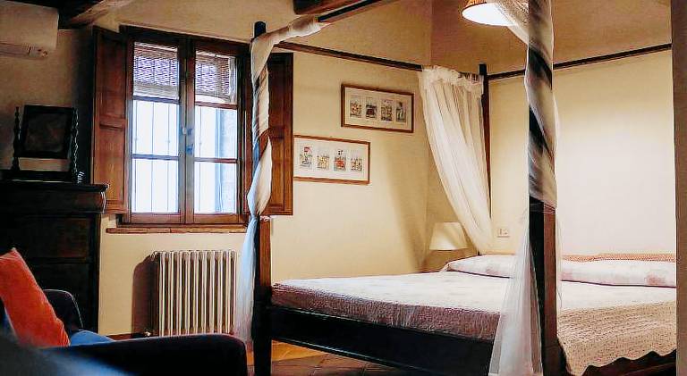 Rental apartment with 1 room for 5 persons in Castelnuovo Berardenga