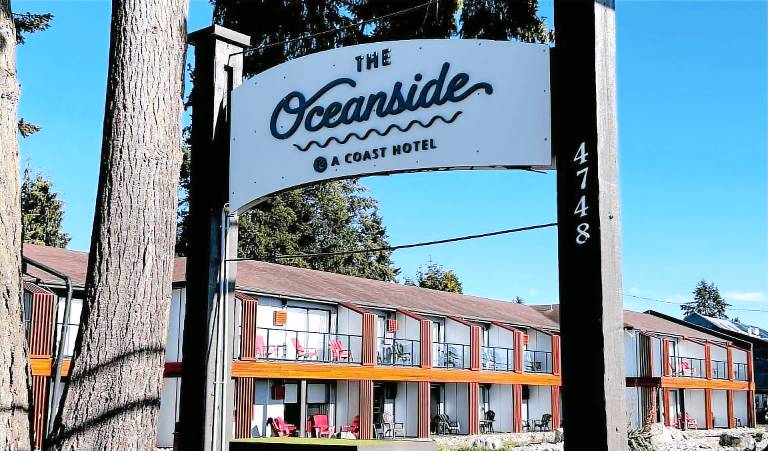 The Oceanside, a Coast Hotel in Sechelt, BC
