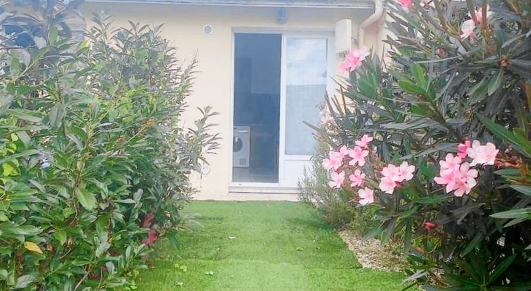 Rental apartment with 2 rooms for 4 persons in Chelles