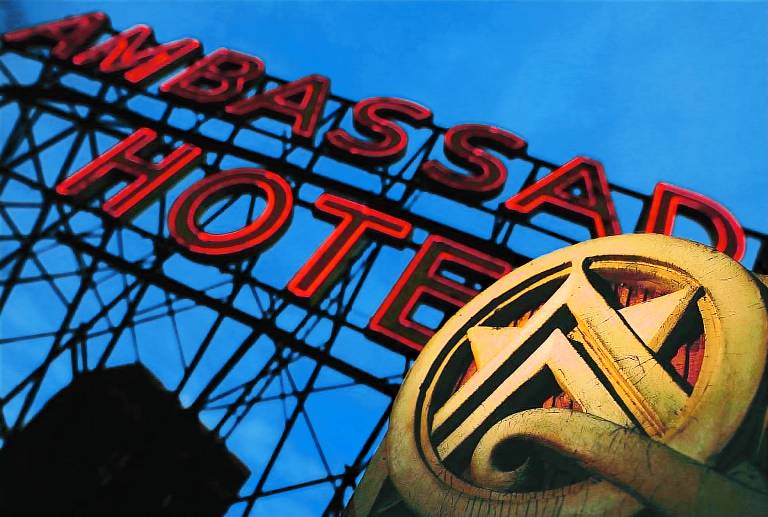 Ambassador Hotel Milwaukee, Trademark Collection by Wyndham in Milwaukee, WI