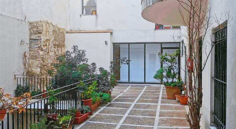 Apartment | Close to Alcázar of Jerez de la Frontera — photo 2