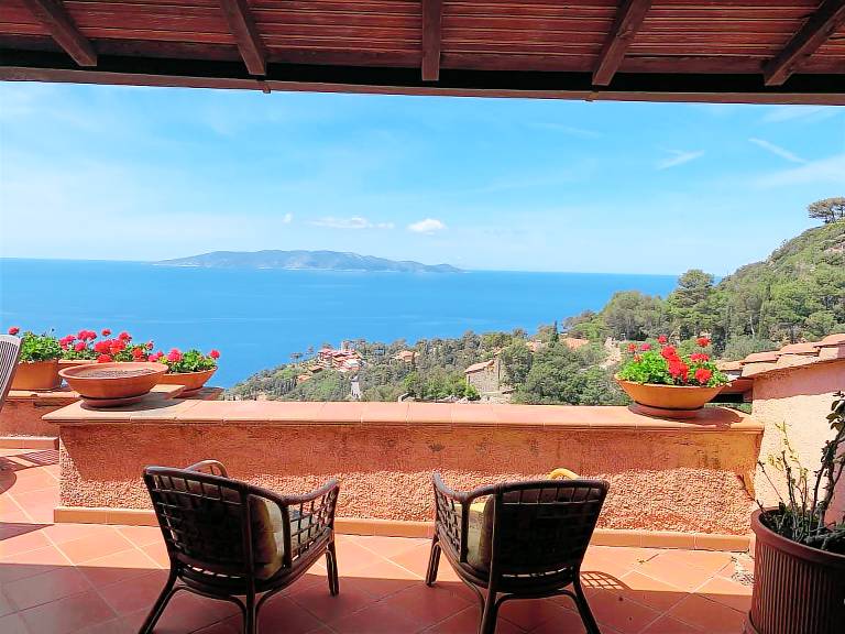 Villa Porto Santo Stefano