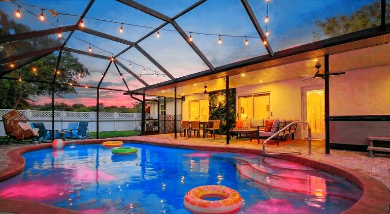 Vacation home with hot tub & pool in Sarasota, FL
