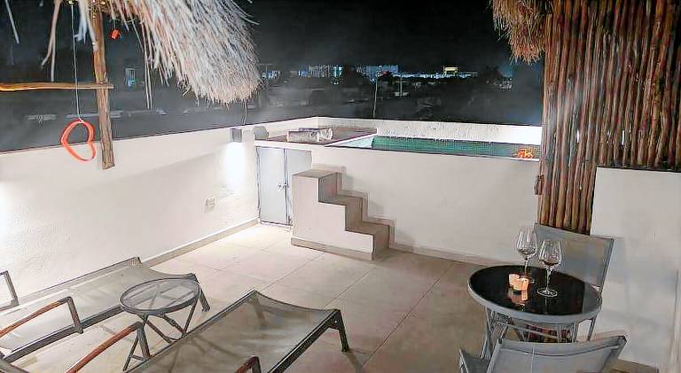 Beautiful vacation home with jacuzzi | Pets allowed — photo 3