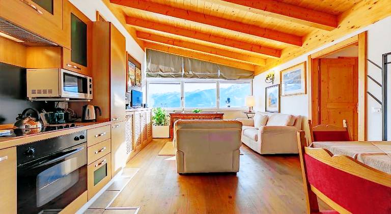 Family-friendly serviced apartment | Perfect for remote work | Pet-friendly — photo 2