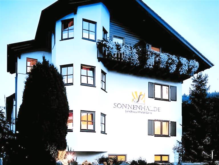 Landhotel Sonnenhalde