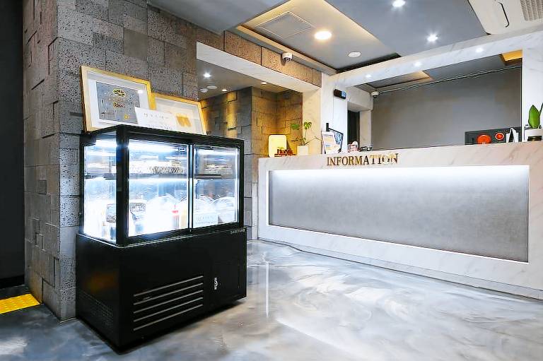 Z Hotel