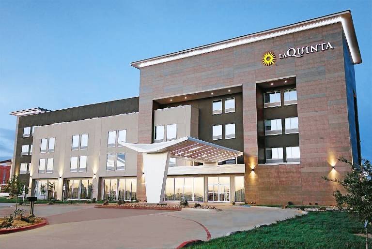 La Quinta Inn & Suites by Wyndham Amarillo Airport in Amarillo, TX