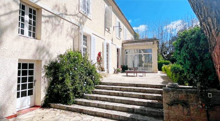 Mas Provencal Luxe - Piscine et parc classe — photo 3