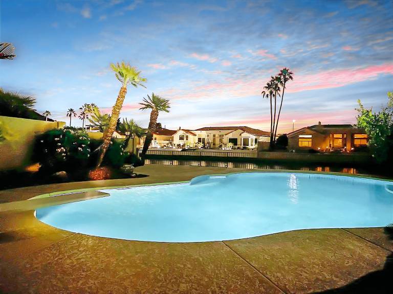 Villa  Arrowhead Lakes