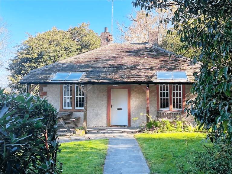 Beautiful vacation home with garden | Water view | Dogs allowed in Keswick