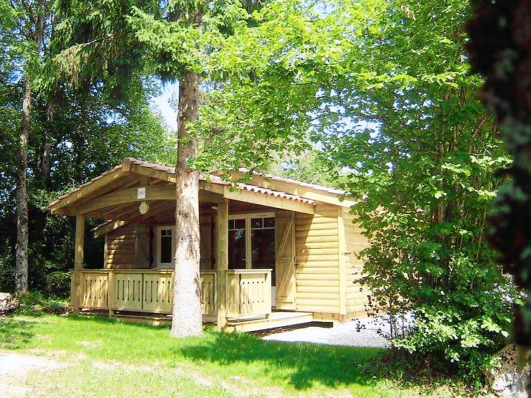 Children-friendly pleasant chalet with heated pool & terrace | Dogs allowed — photo 4