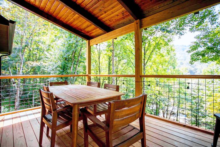 Children-friendly charming cabin with grill | Mountain view | Pets allowed — photo 2