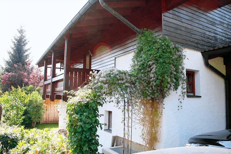 Fully equipped cottage with yard & patio | Nature view | Pet-friendly — photo 2