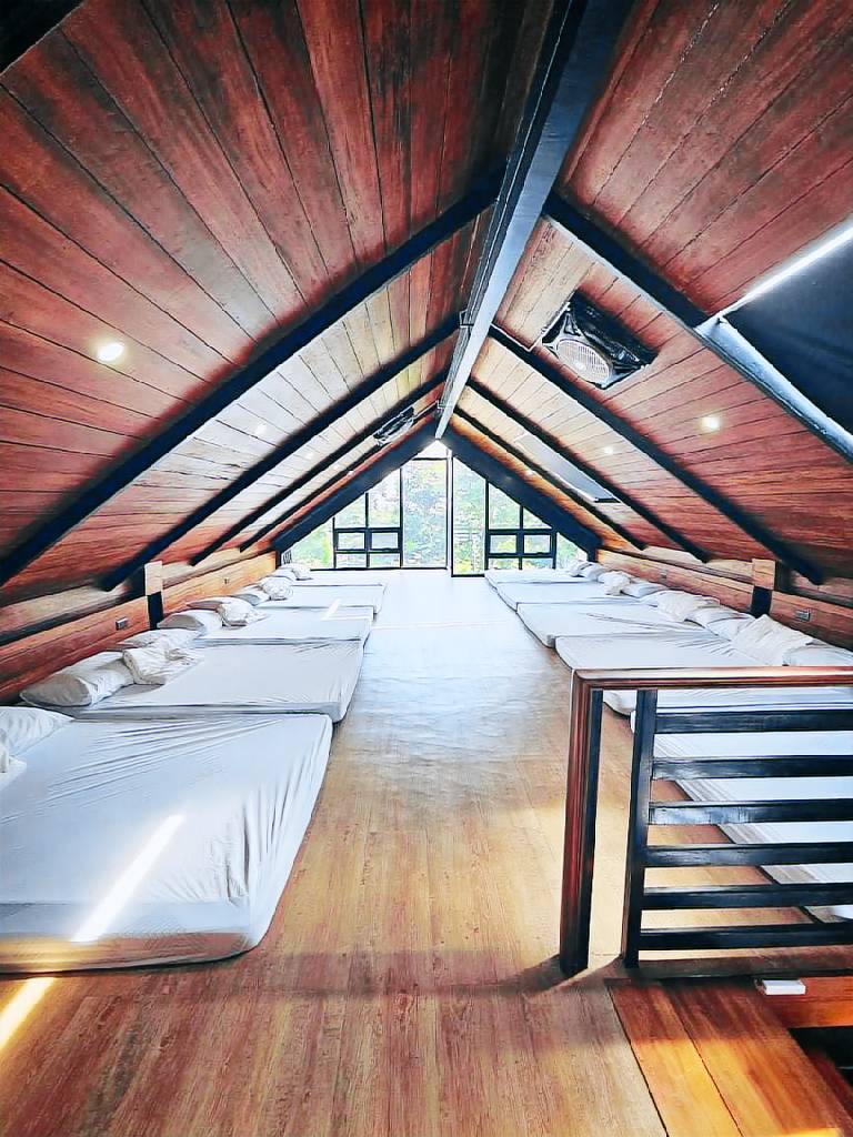 House with pool, barbecue & garden | Pet-friendly in Silang