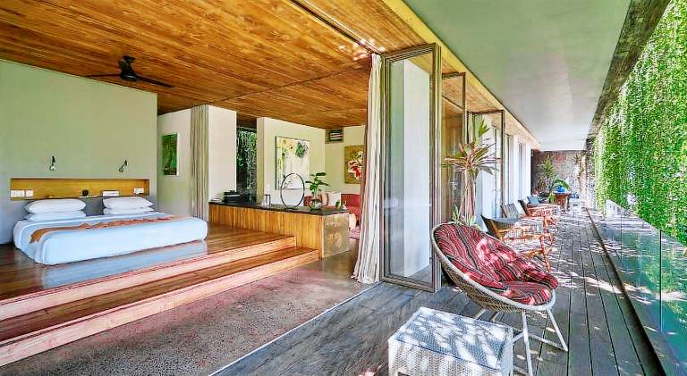 Villa with garden, patio & private pool | Suitable for remote work — photo 5