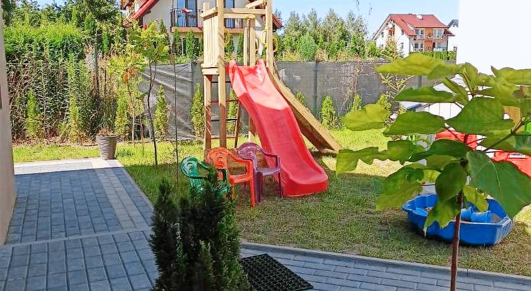 Vacation home with terrace, barbecue & garden — photo 4